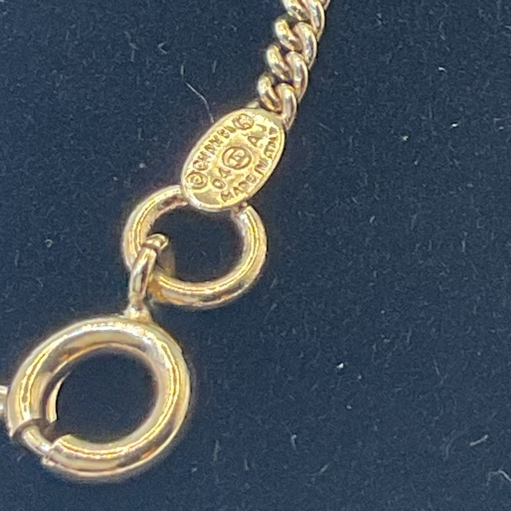 CHANEL Gold Bracelet with Pink and Rhinestone CC Charm - Picture 6 of 9